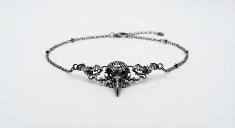 Bijoux thème mercredi adams
